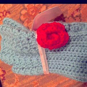 Handmade knitted Fingerless Gloves NWT